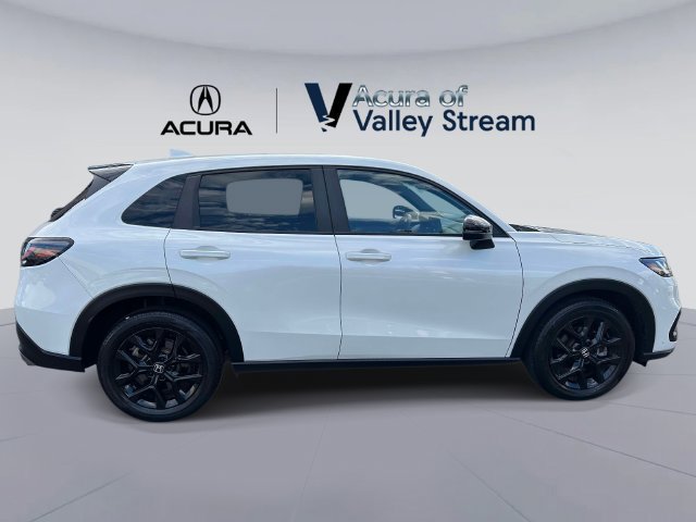 Used 2024 Honda HR-V Sport image 5