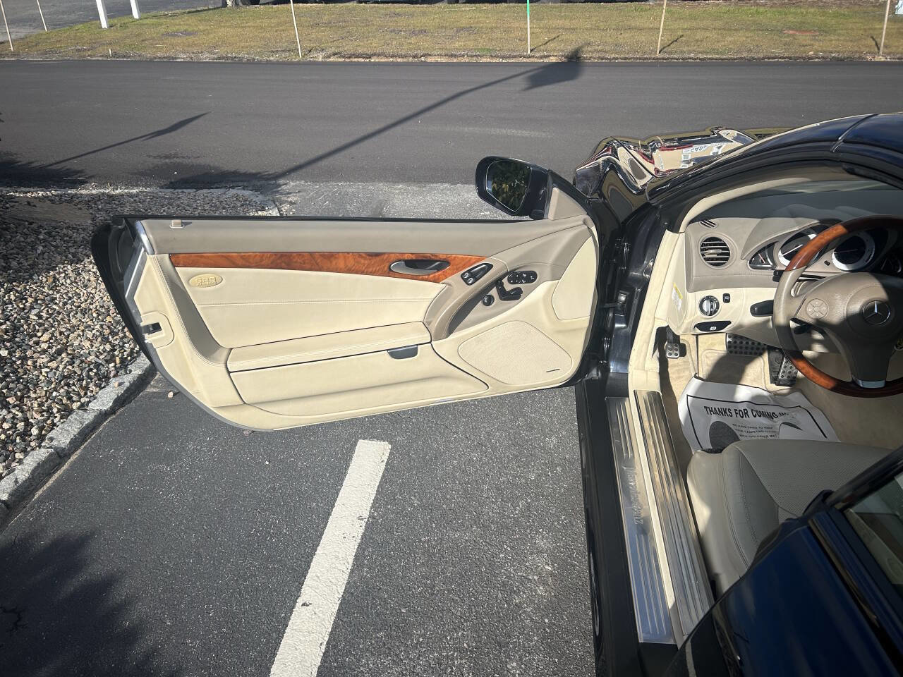Used 2009 Mercedes-Benz SL 550 image 10
