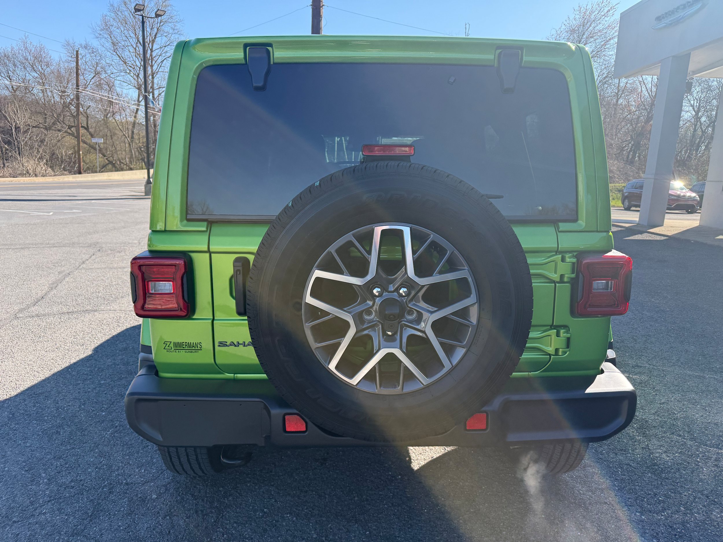 New 2026 Jeep Wrangler Sahara w/ Technology Group AWD/4WD image 10
