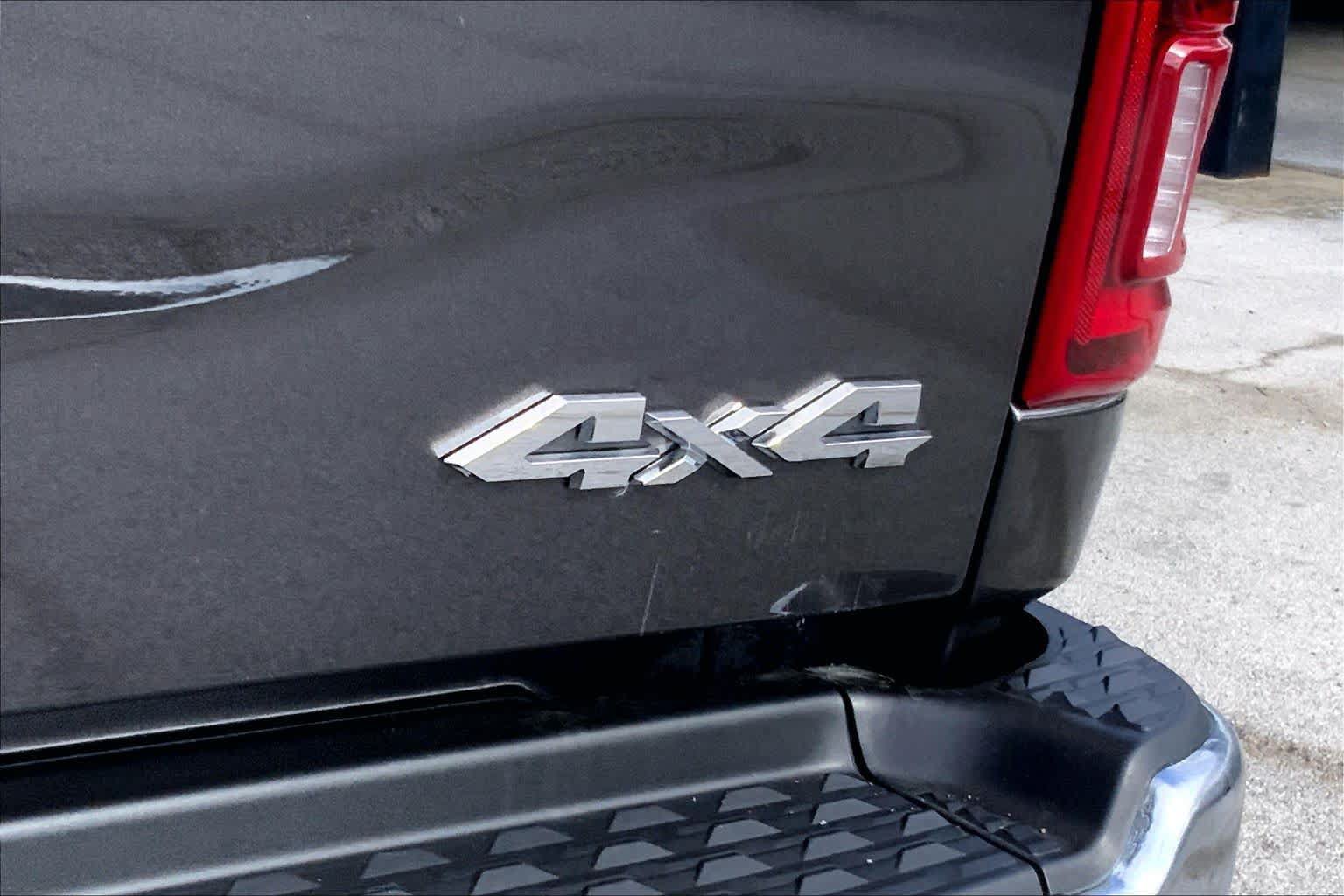 Used 2026 RAM 2500 Tradesman AWD/4WD image 17