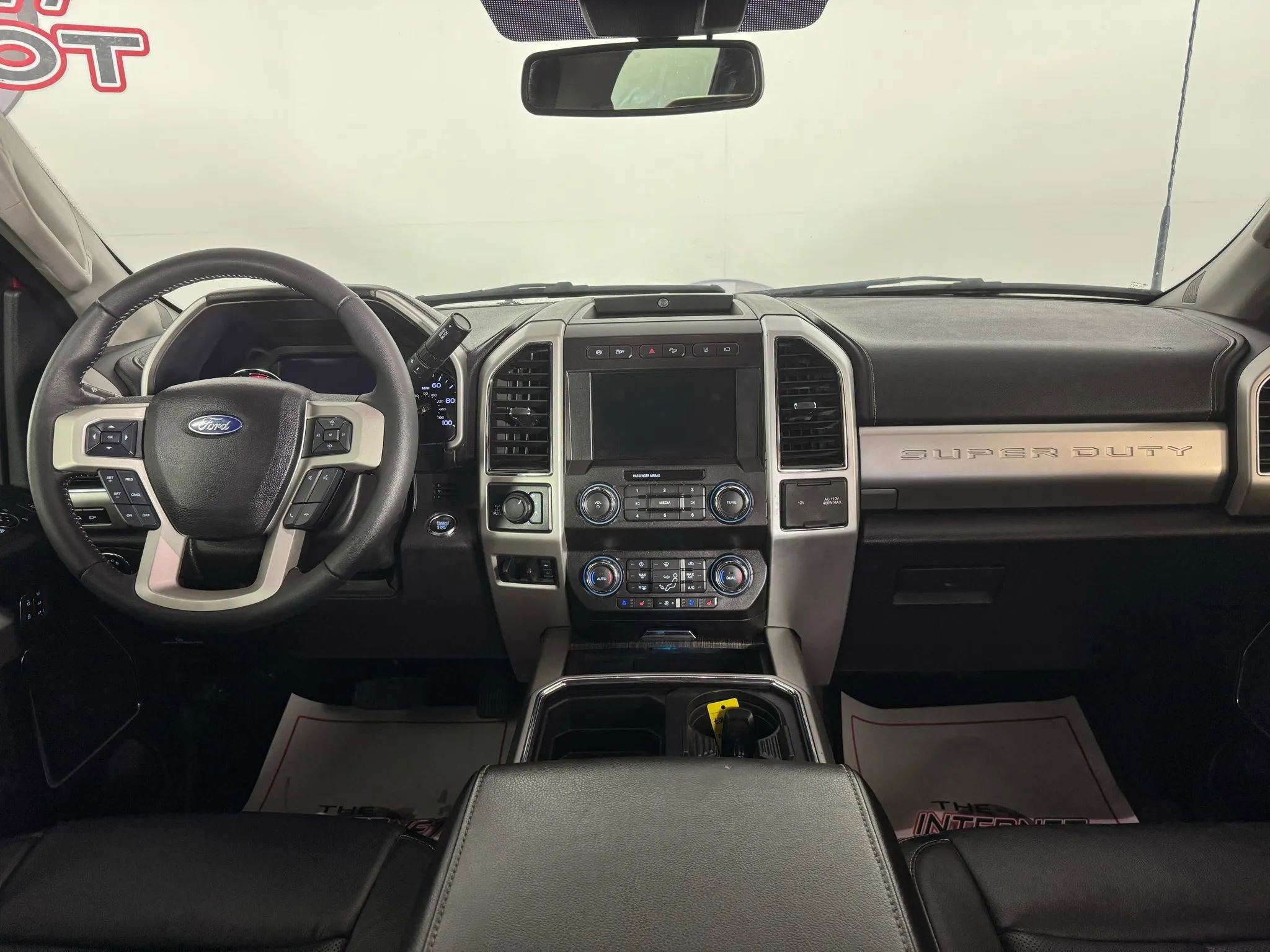 Used 2020 Ford F250 Lariat w/ Lariat Ultimate Package image 11