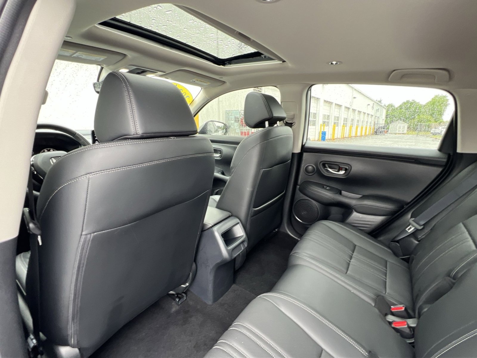 Used 2024 Honda HR-V EX-L image 27