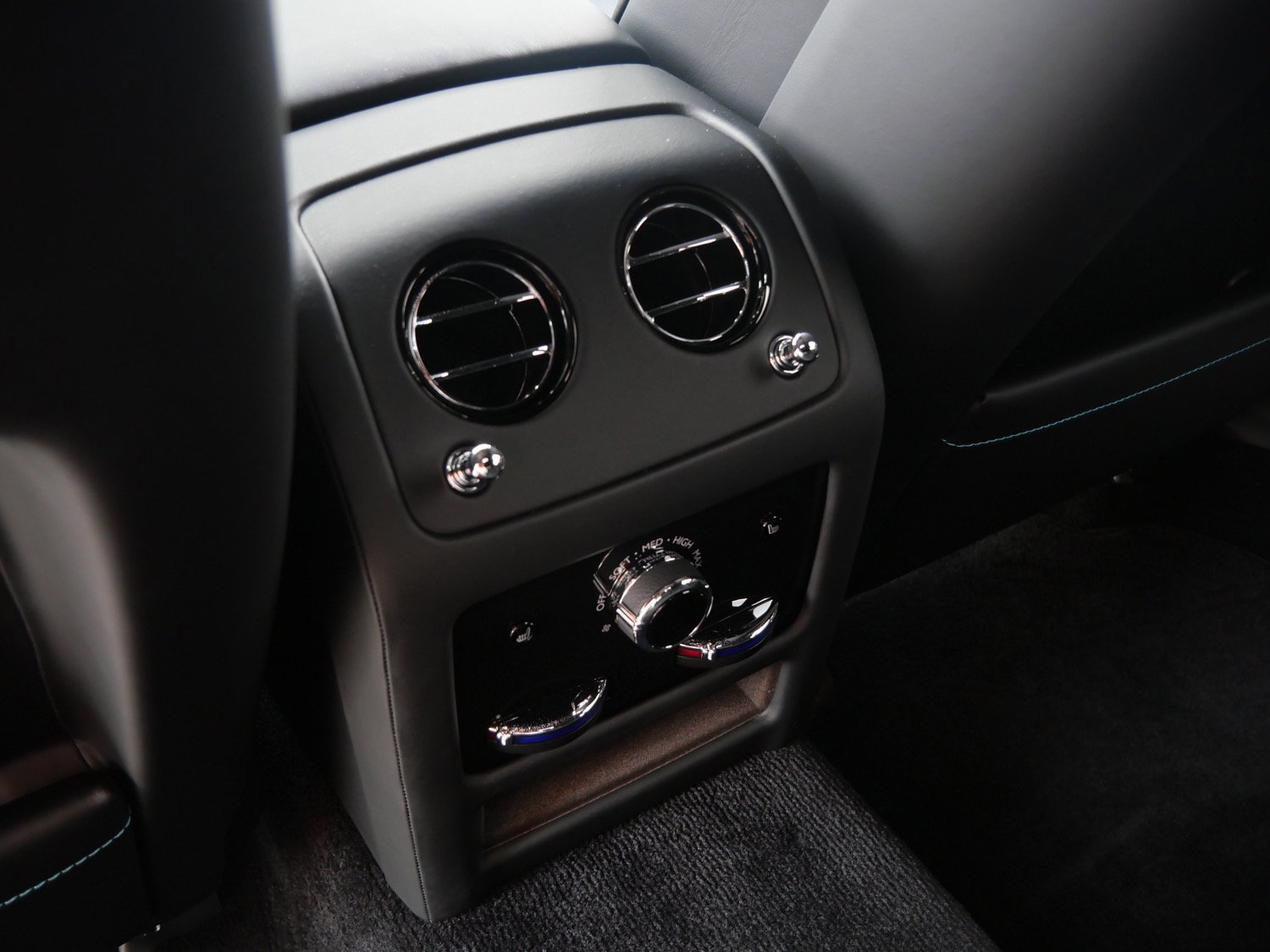 Certified 2022 Rolls-Royce Ghost Black Badge image 30