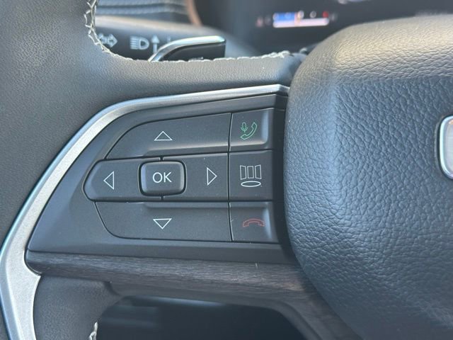 Used 2023 Jeep Grand Cherokee L Limited image 16