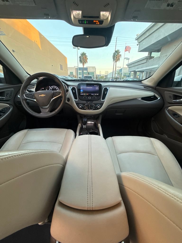 Used 2024 Chevrolet Malibu LT FWD image 25