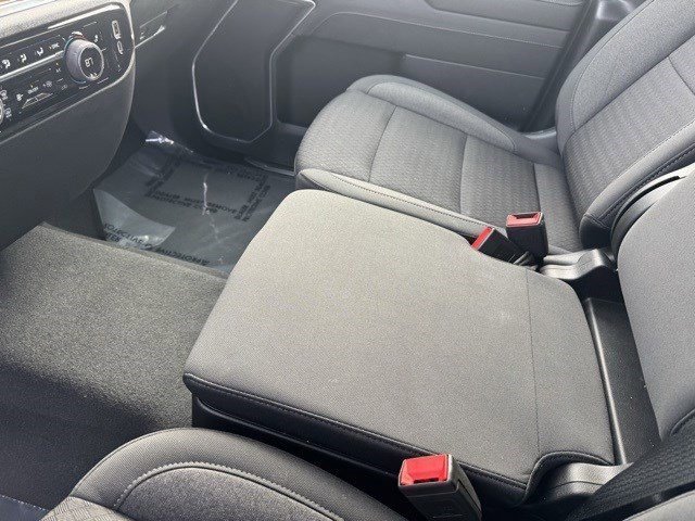 Used 2025 Chevrolet Silverado 1500 LT image 23