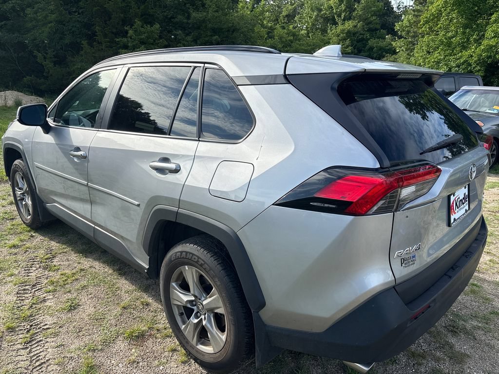 Used 2024 Toyota RAV4 XLE AWD/4WD image 12