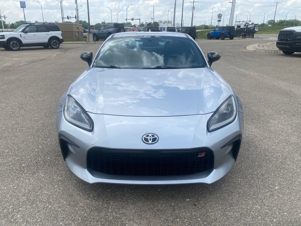 Used 2022 Toyota GR86 Premium w/ ALL Weather Mat Package (TMS) RWD image 16