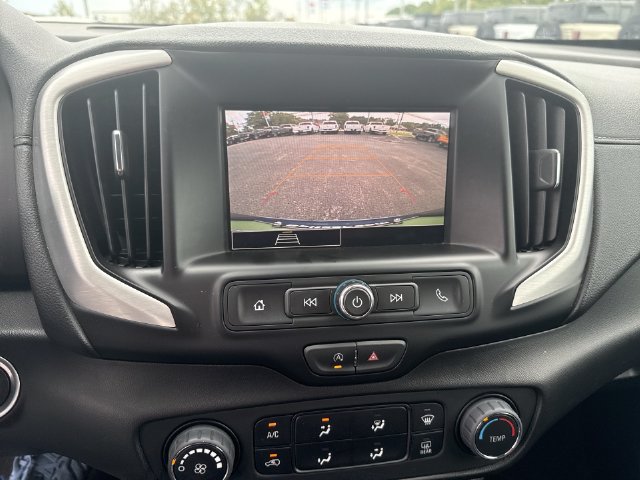 Used 2024 GMC Terrain SLE AWD/4WD image 31