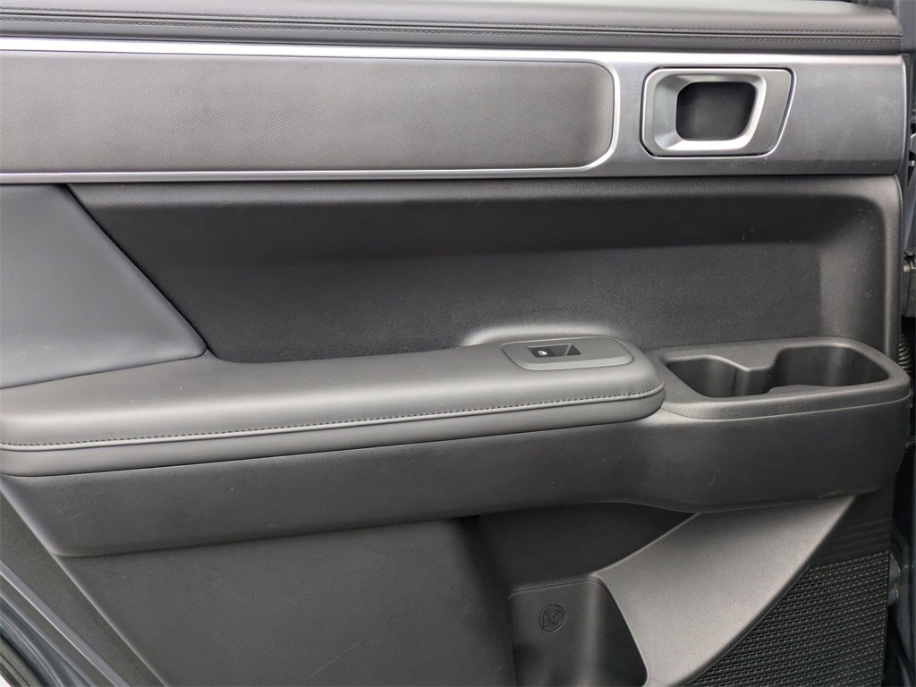 Used 2025 Hyundai Santa Fe SEL image 25