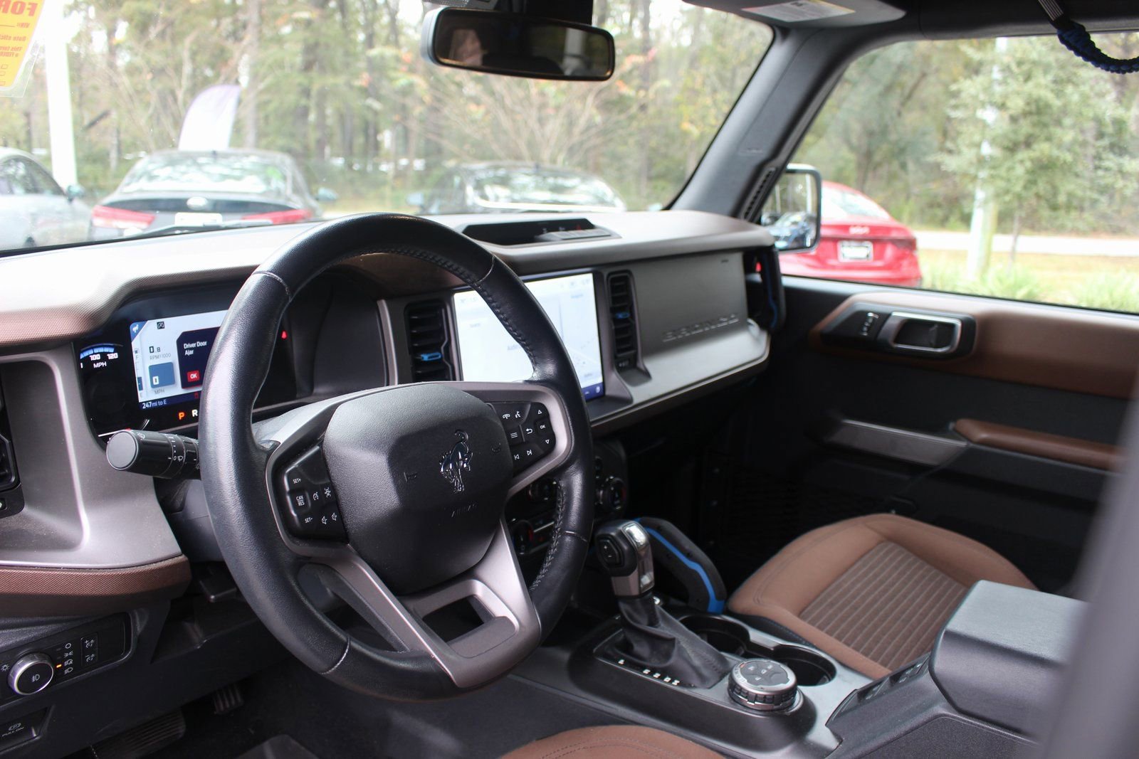 Used 2022 Ford Bronco Outer Banks image 16