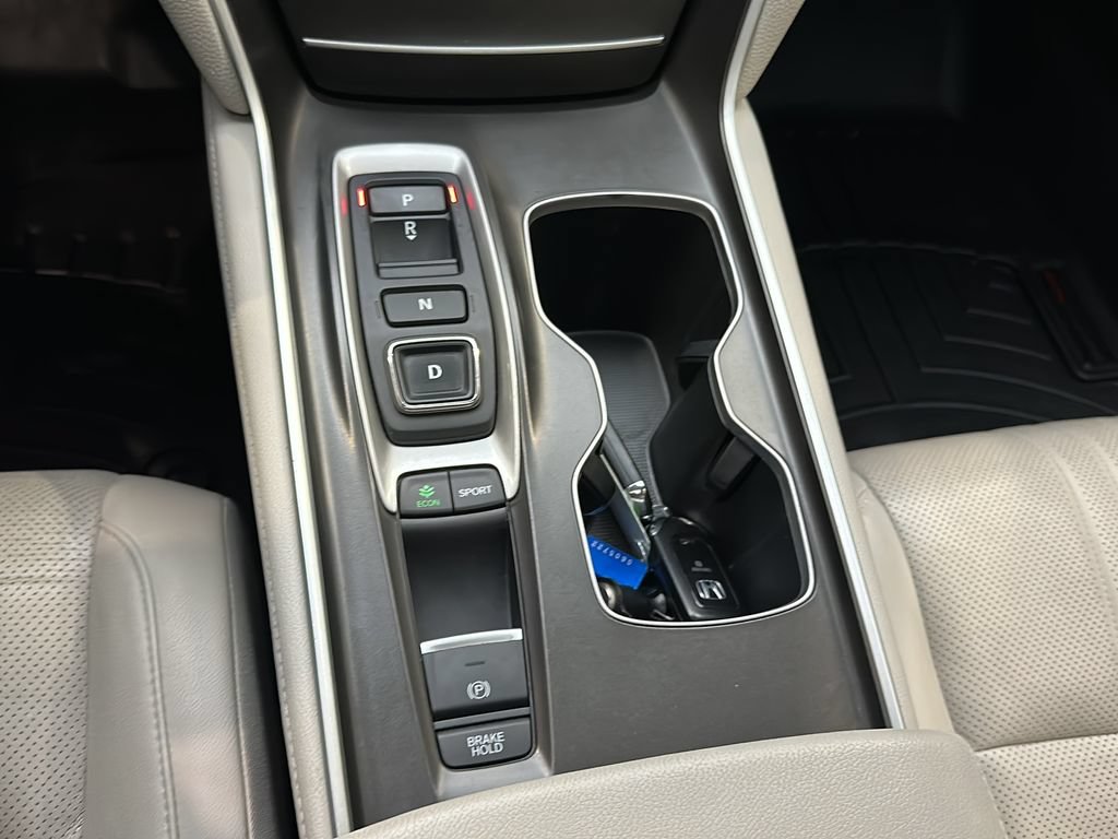 Certified 2018 Honda Accord Touring image 36
