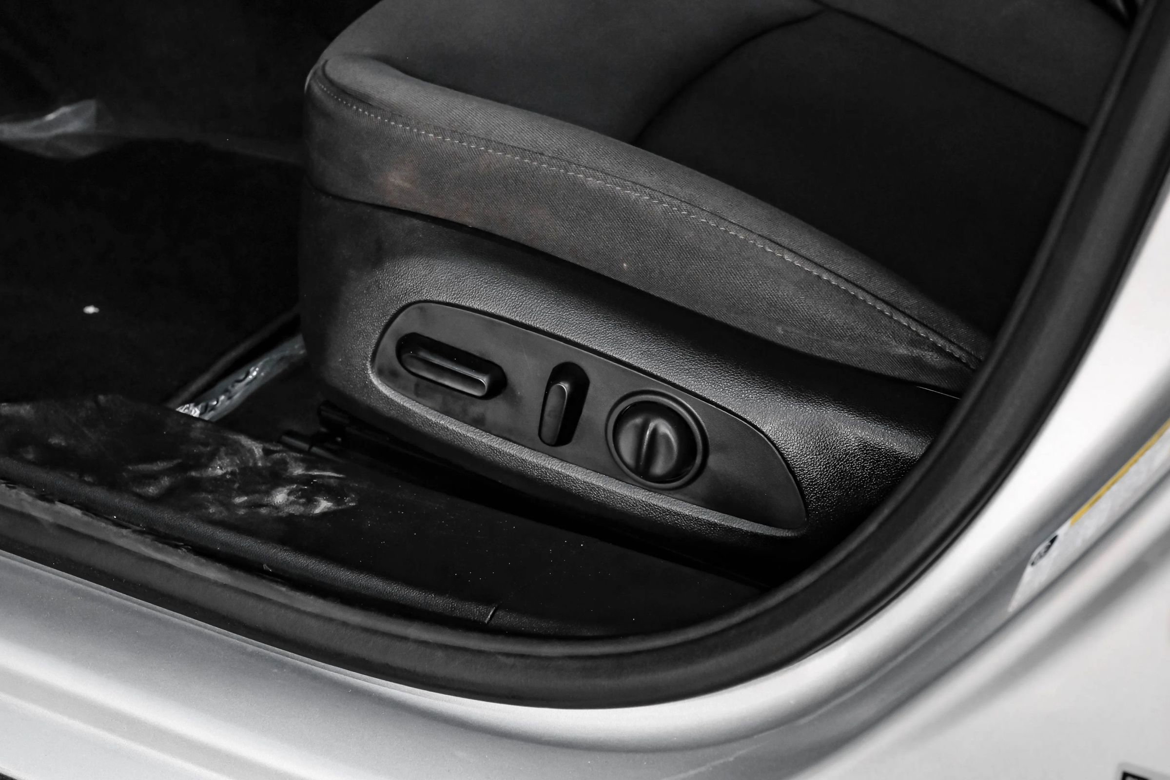 Used 2021 Chevrolet Malibu RS image 31