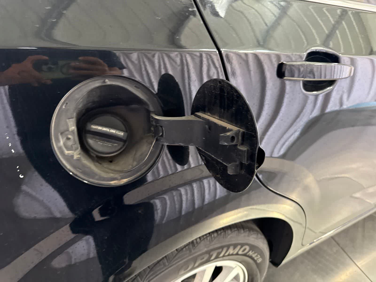 Used 2019 Chevrolet Sonic LT FWD image 16