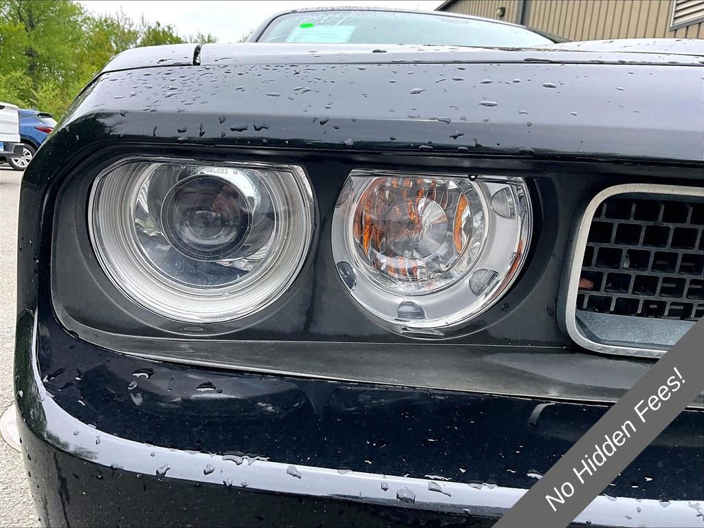 Used 2012 Dodge Challenger R/T RWD image 27