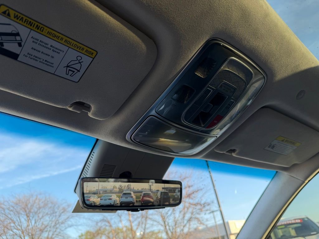 Used 2025 Genesis GV80 3.5T Prestige image 23