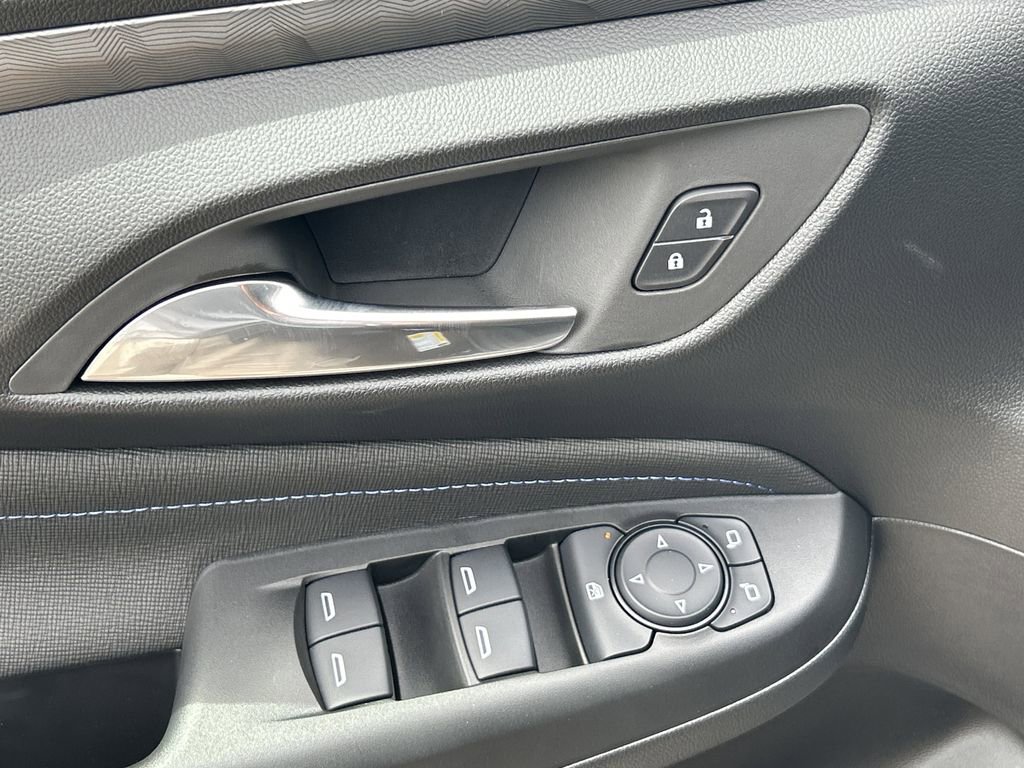 New 2026 Buick Envista Sport Touring w/ Convenience I Package image 18