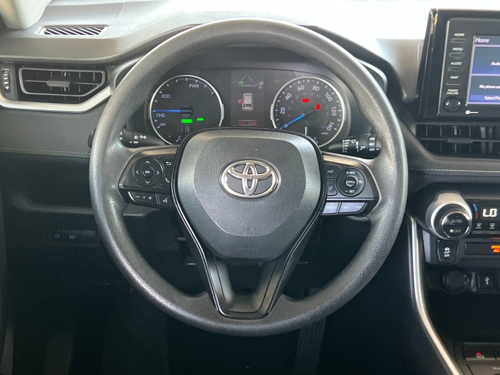 Used 2020 Toyota RAV4 XLE w/ All Weather Liner Package AWD/4WD image 13