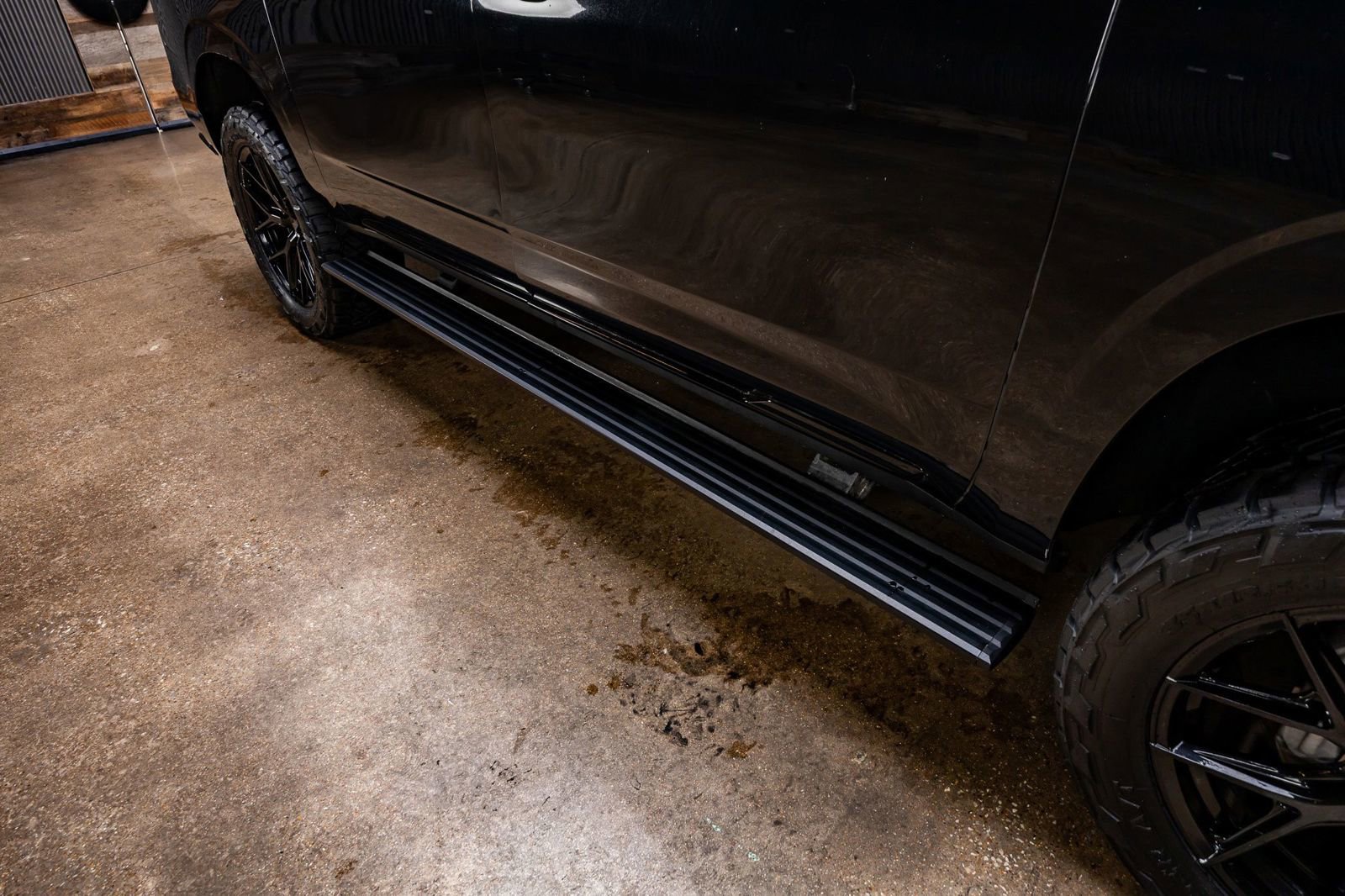 Used 2021 Cadillac Escalade ESV Sport w/ Driver Assist Tech Package image 13