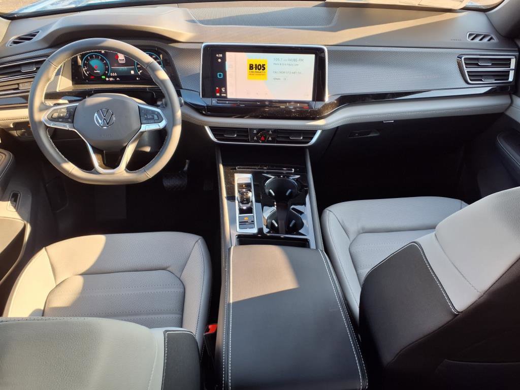 New 2025 Volkswagen Atlas Cross Sport SEL image 9