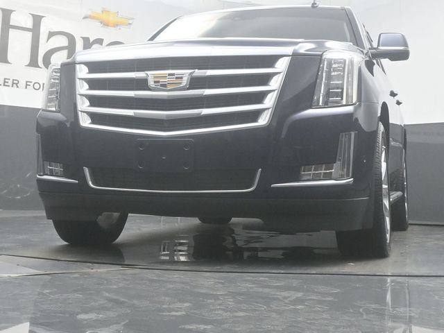 Used 2020 Cadillac Escalade Luxury AWD/4WD image 57
