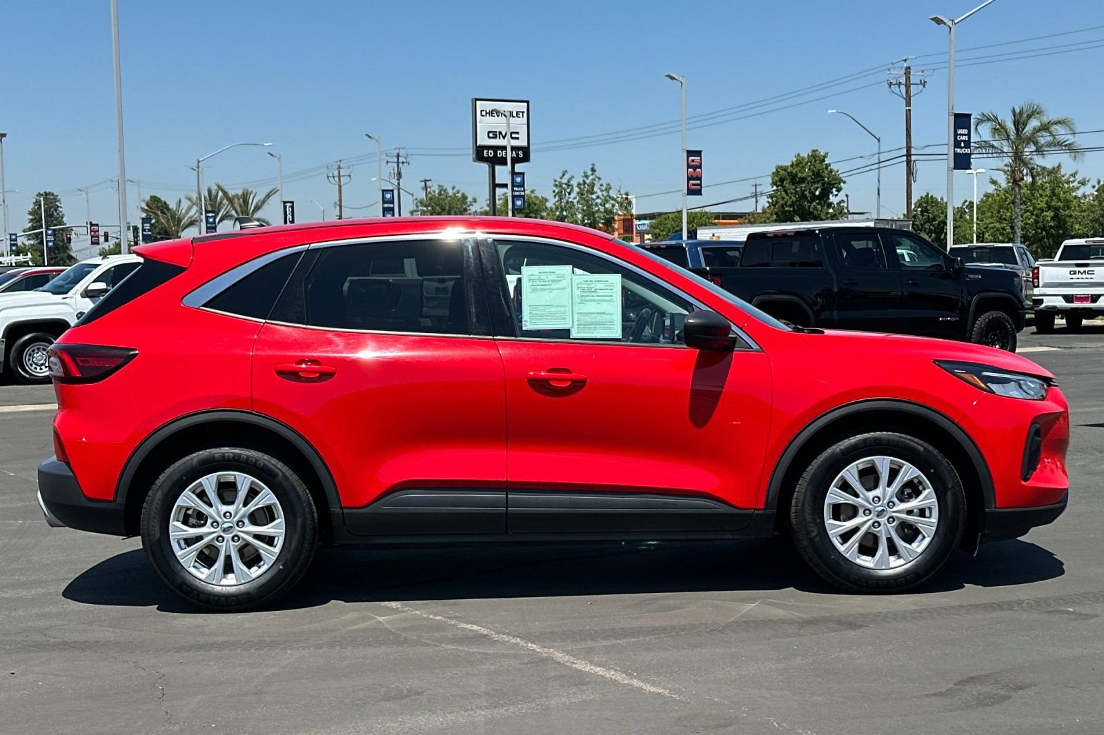 Used 2024 Ford Escape Active FWD image 3