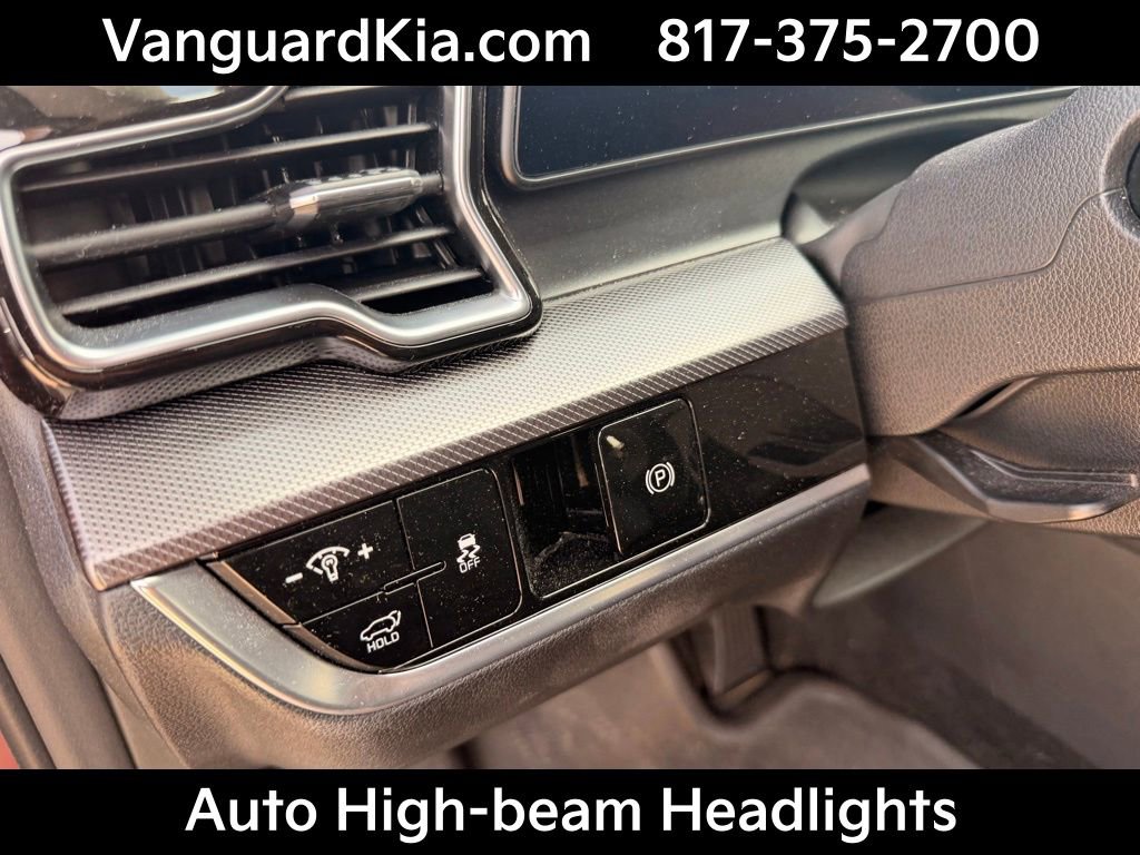 Certified 2025 Kia Sportage SX FWD image 16