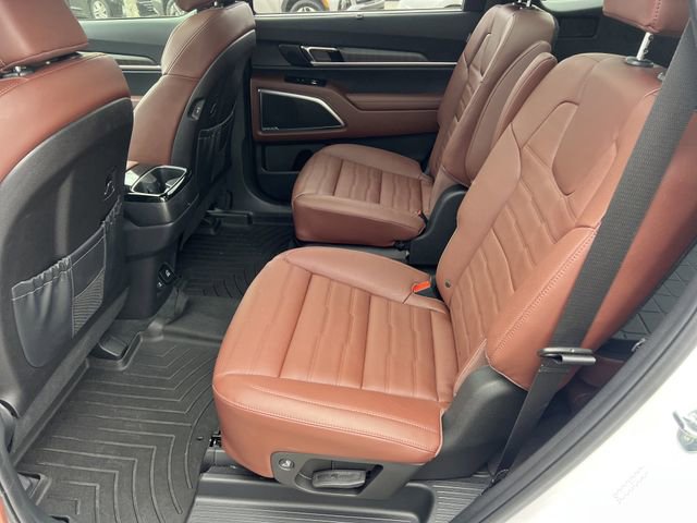 Used 2024 Kia Telluride SX Prestige image 23