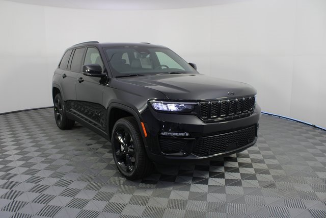 New 2025 Jeep Grand Cherokee Limited image 30