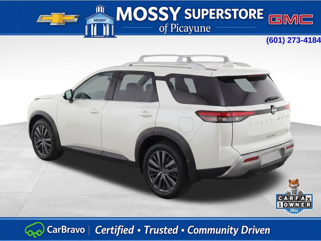 Used 2024 Nissan Pathfinder SL w/ SL Premium Package FWD video 3