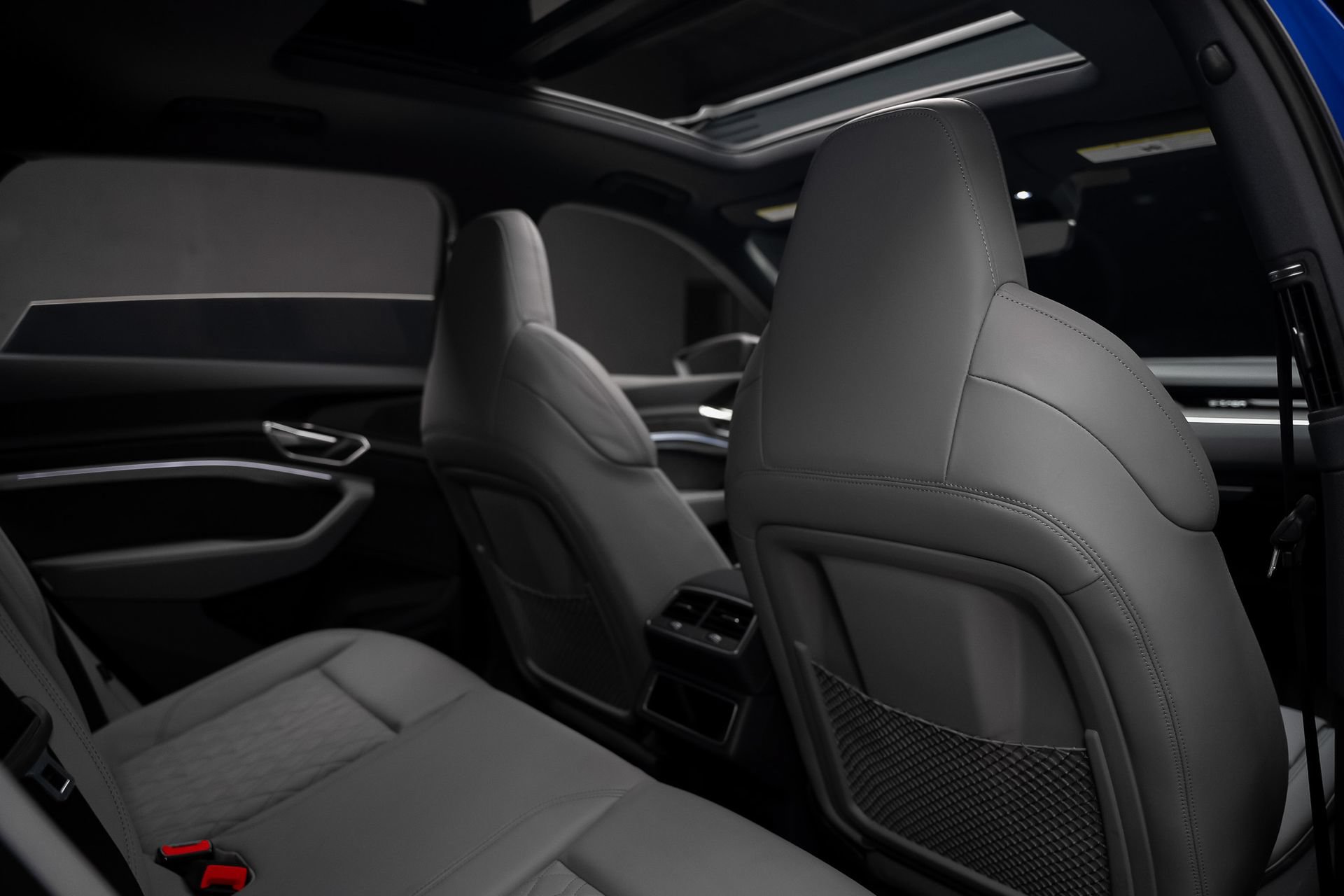 Used 2024 Audi SQ8 e-tron Premium Plus AWD/4WD image 73