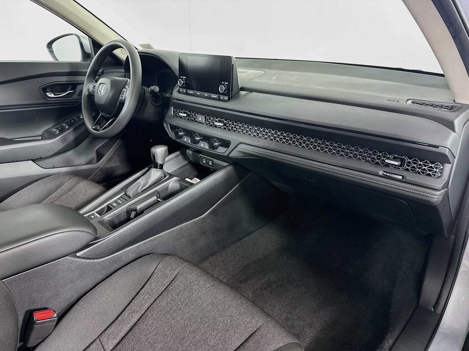 Certified 2024 Honda Accord EX image 24