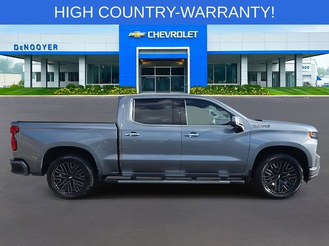 Used 2020 Chevrolet Silverado 1500 High Country w/ Technology Package image 4