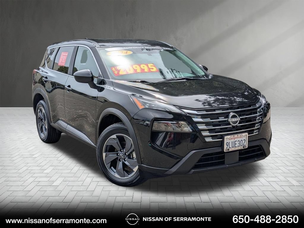 Used 2024 Nissan Rogue SV FWD image 1