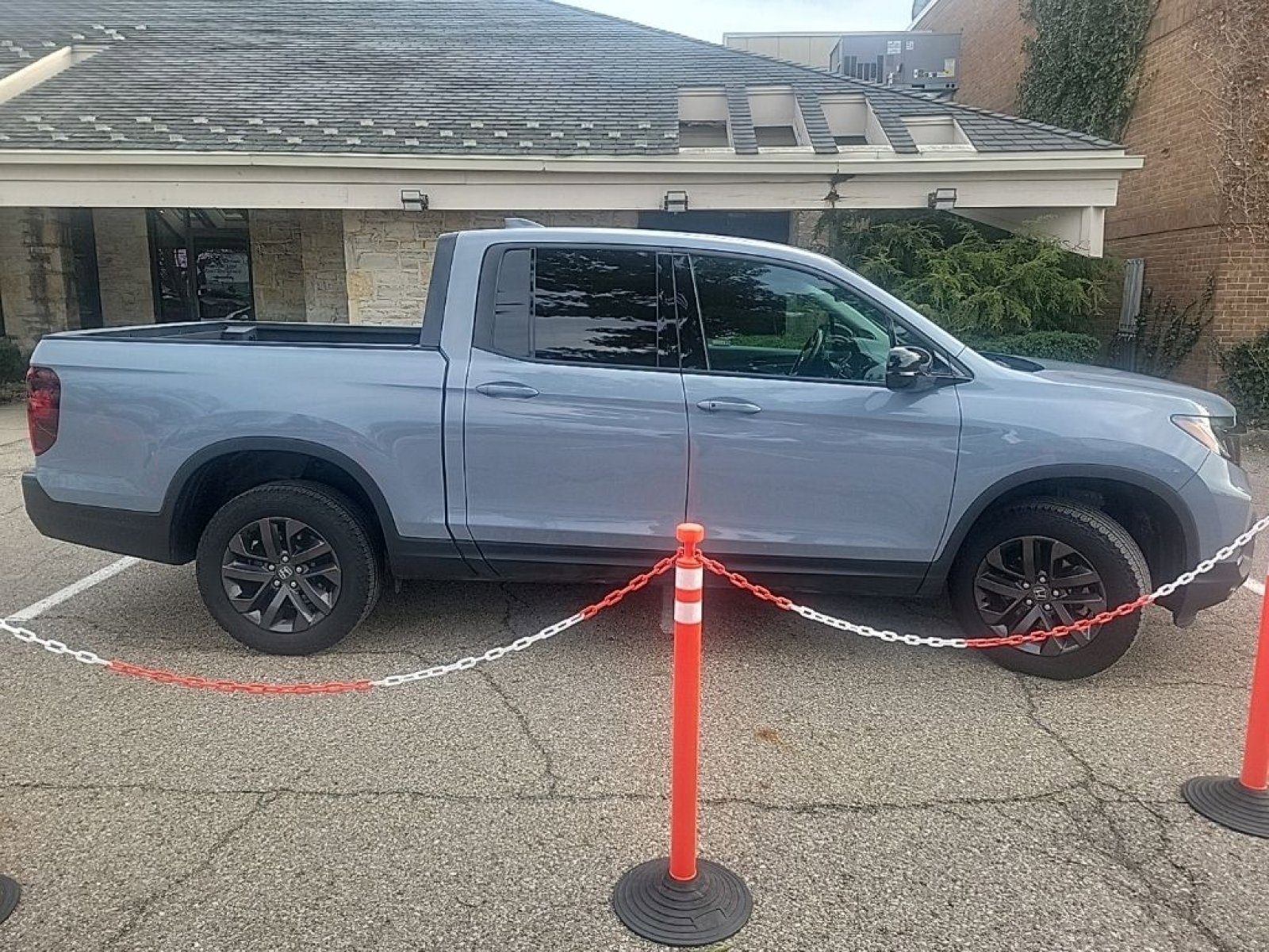 Used 2024 Honda Ridgeline Sport image 7