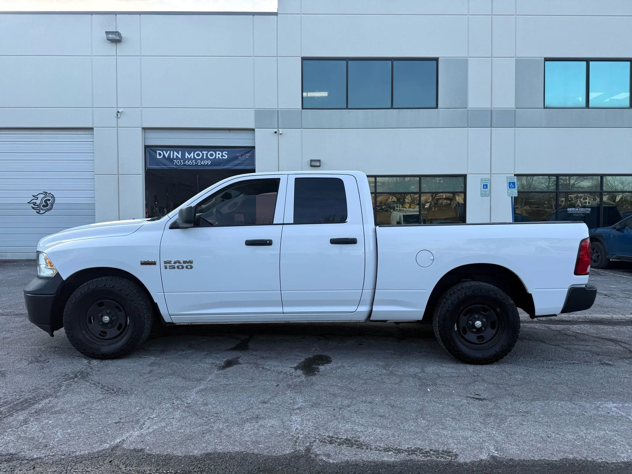 Used 2017 RAM 1500 Tradesman image 9