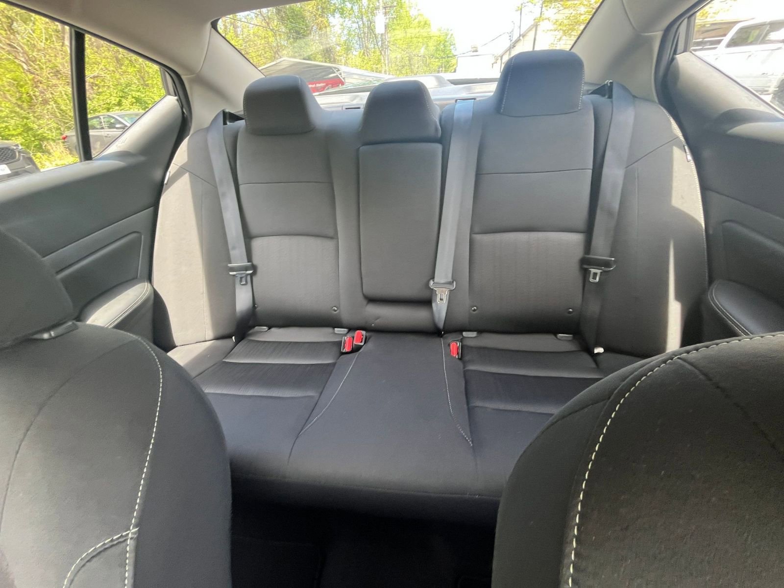 Used 2025 Nissan Altima 2.5 SV image 33