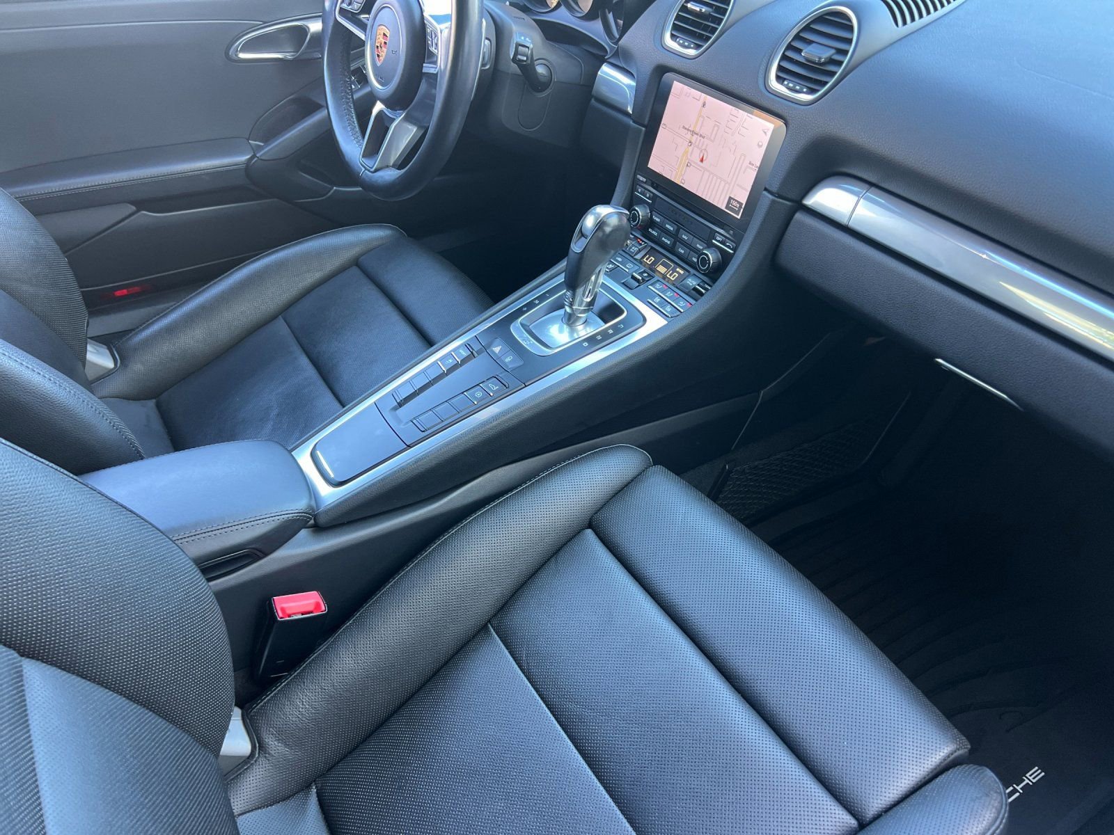 Used 2017 Porsche 718 Cayman S image 14