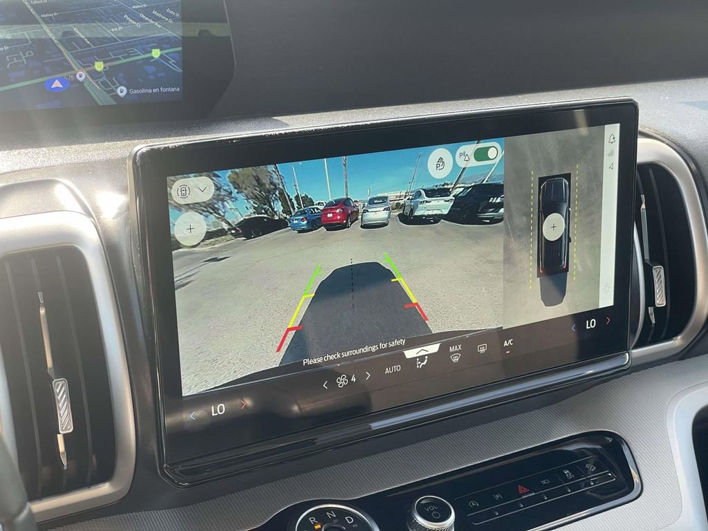 Certified 2025 Ford Expedition Active image 15