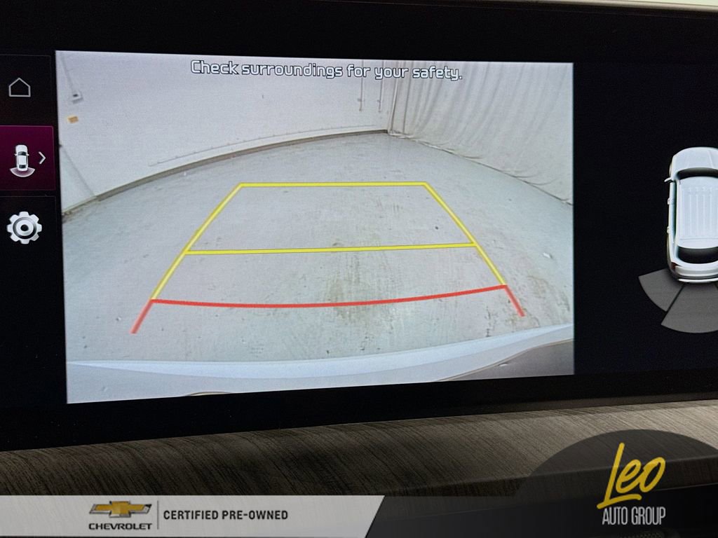 Used 2024 Kia Telluride EX w/ EX Captain's Chair Package image 16