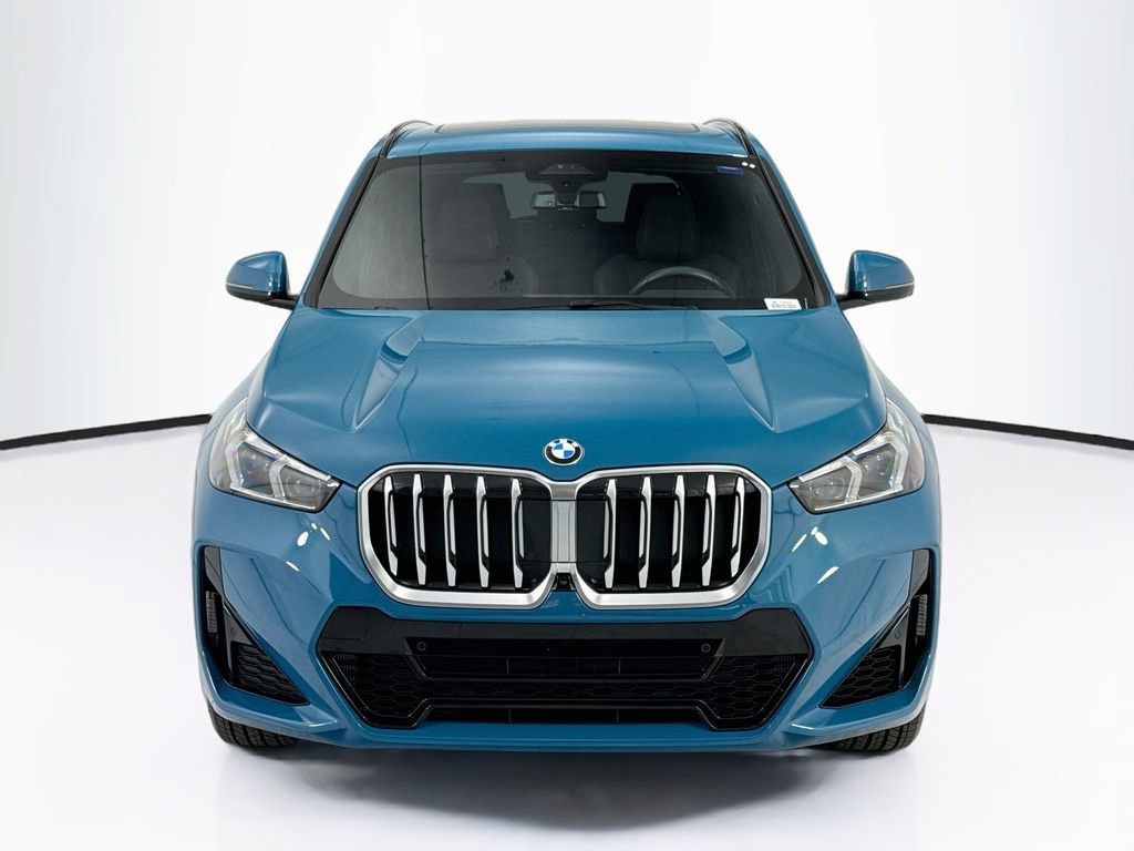 Certified 2023 BMW X1 xDrive28i w/ Premium Package AWD/4WD image 2