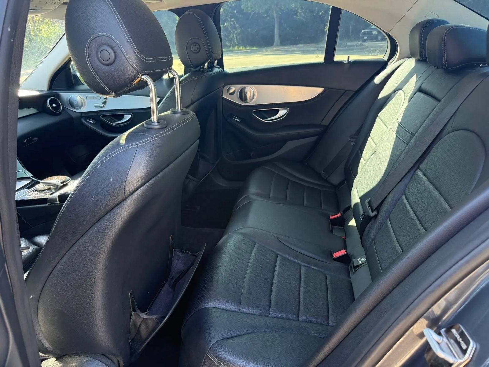 Used 2015 Mercedes-Benz C 300 4MATIC Sedan image 16