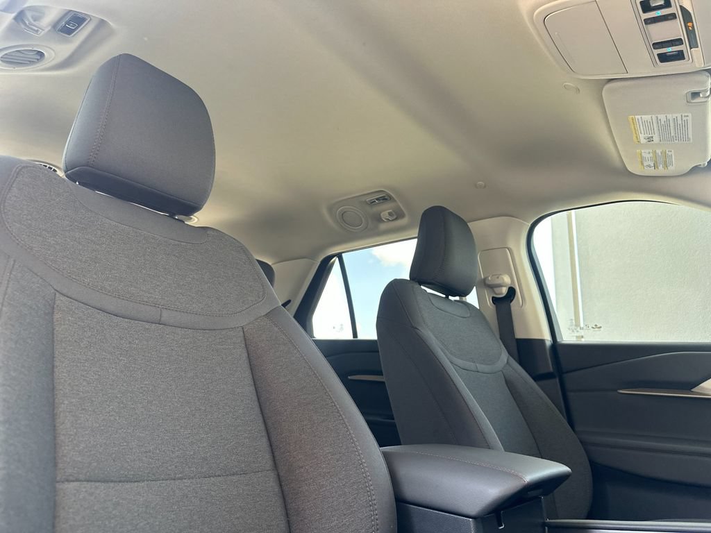 Used 2026 Ford Explorer Active RWD image 17