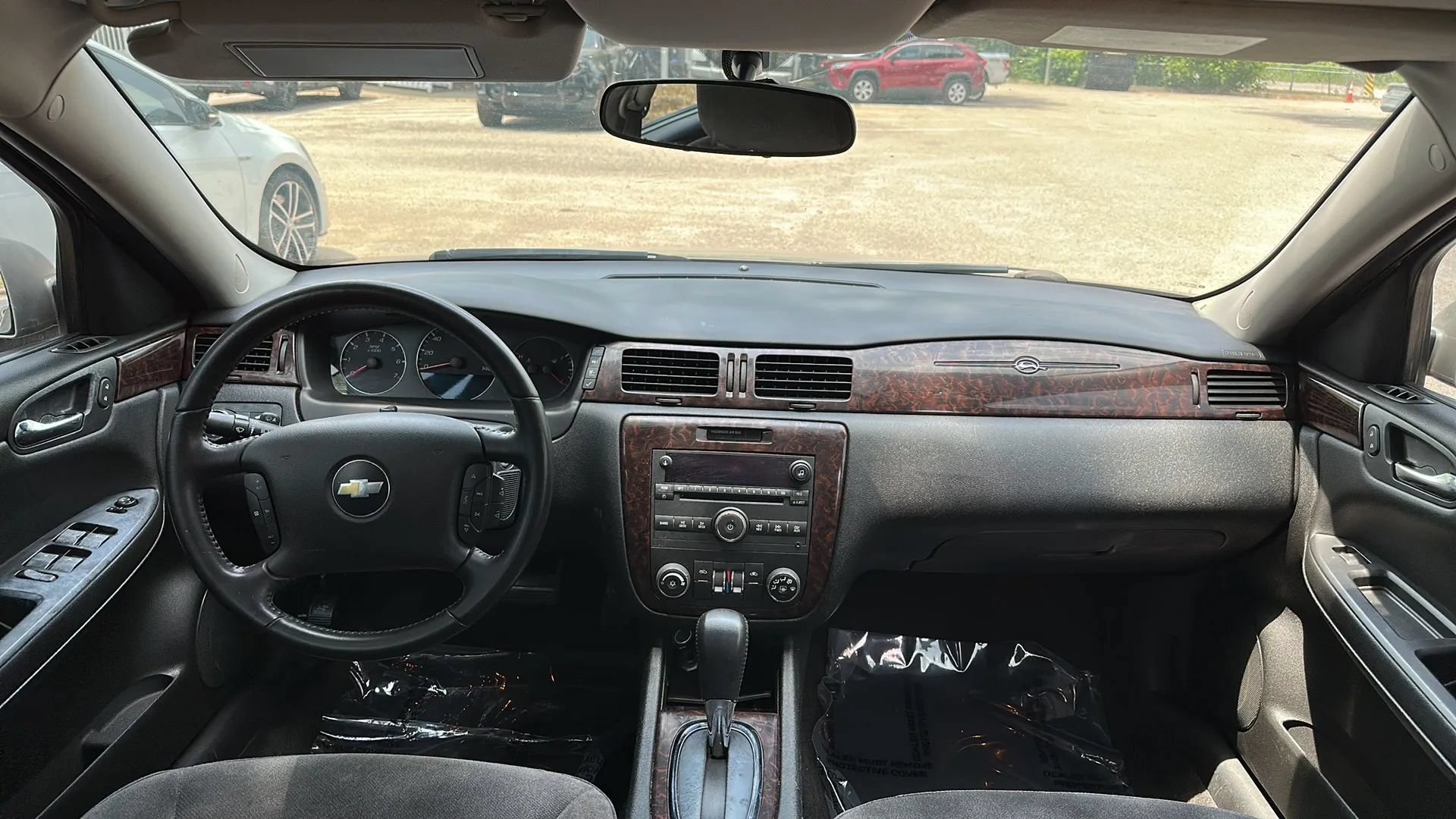 Used 2012 Chevrolet Impala LT FWD image 25