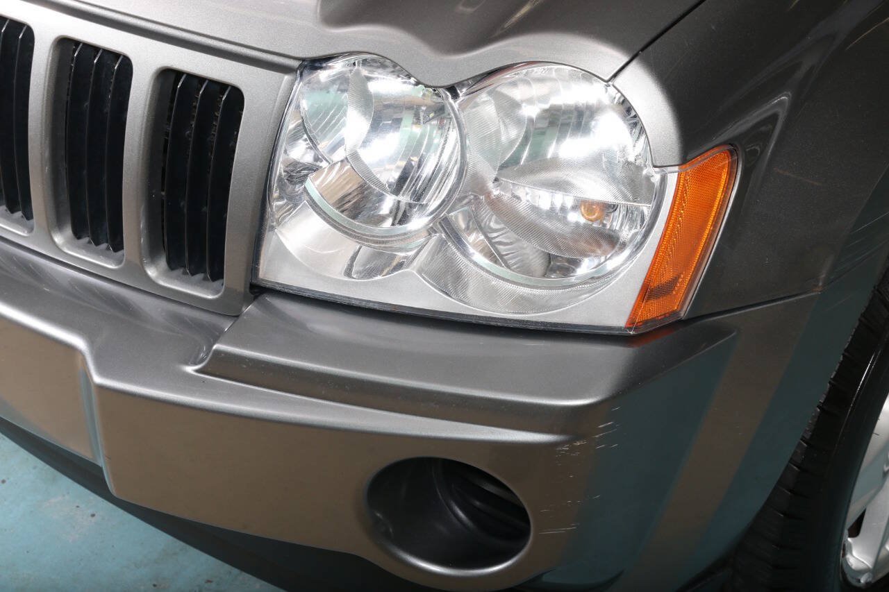 Used 2007 Jeep Grand Cherokee Laredo AWD/4WD image 14