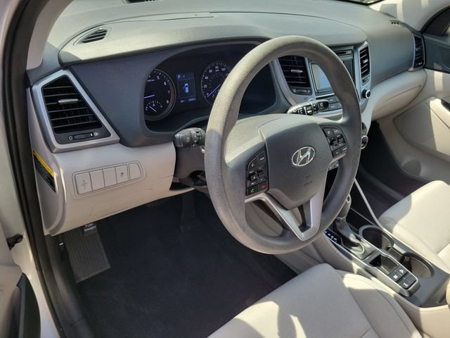 Used 2017 Hyundai Tucson SE w/ SE Popular Package 02 AWD/4WD image 14