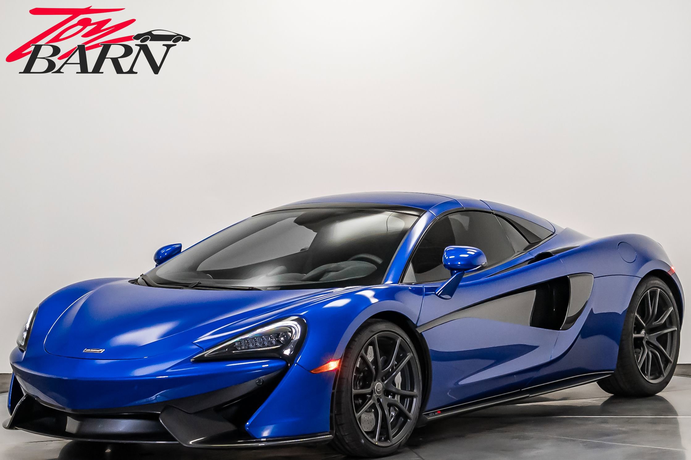 Used 2019 McLaren 570S Spider image 9