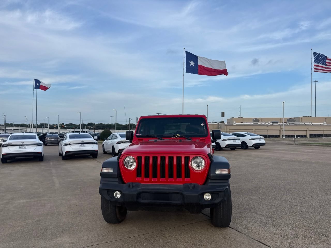 Used 2023 Jeep Wrangler Unlimited Sport AWD/4WD image 5