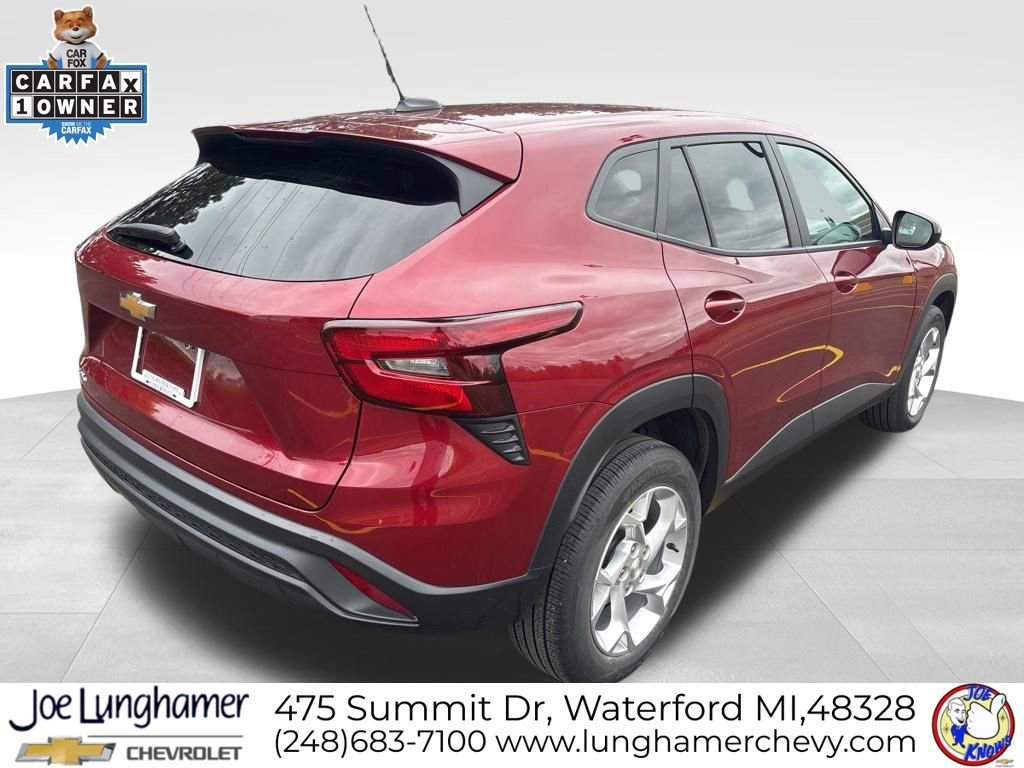 Certified 2024 Chevrolet Trax LS w/ LS Convenience Package FWD image 3