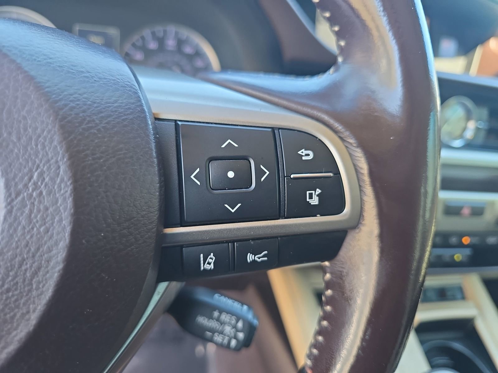 Used 2016 Lexus ES 300h w/ Luxury Package w/Wood Trim FWD image 21